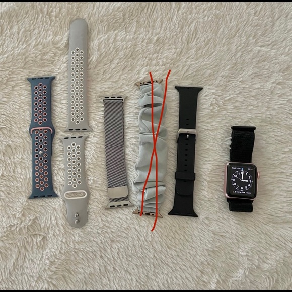 Apple Watch Series 2 Rosegold (38mm) - Picture 4 of 4